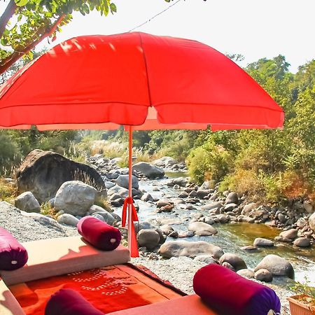 Prakriti Aalay - Riverside Mountain View Boutique Eco Resort Dharamszala Kültér fotó