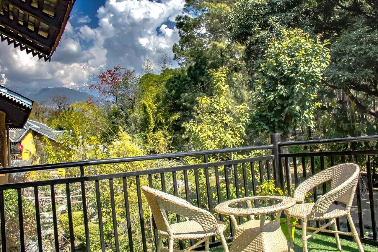 Prakriti Aalay - Riverside Mountain View Boutique Eco Resort Dharamszala Kültér fotó
