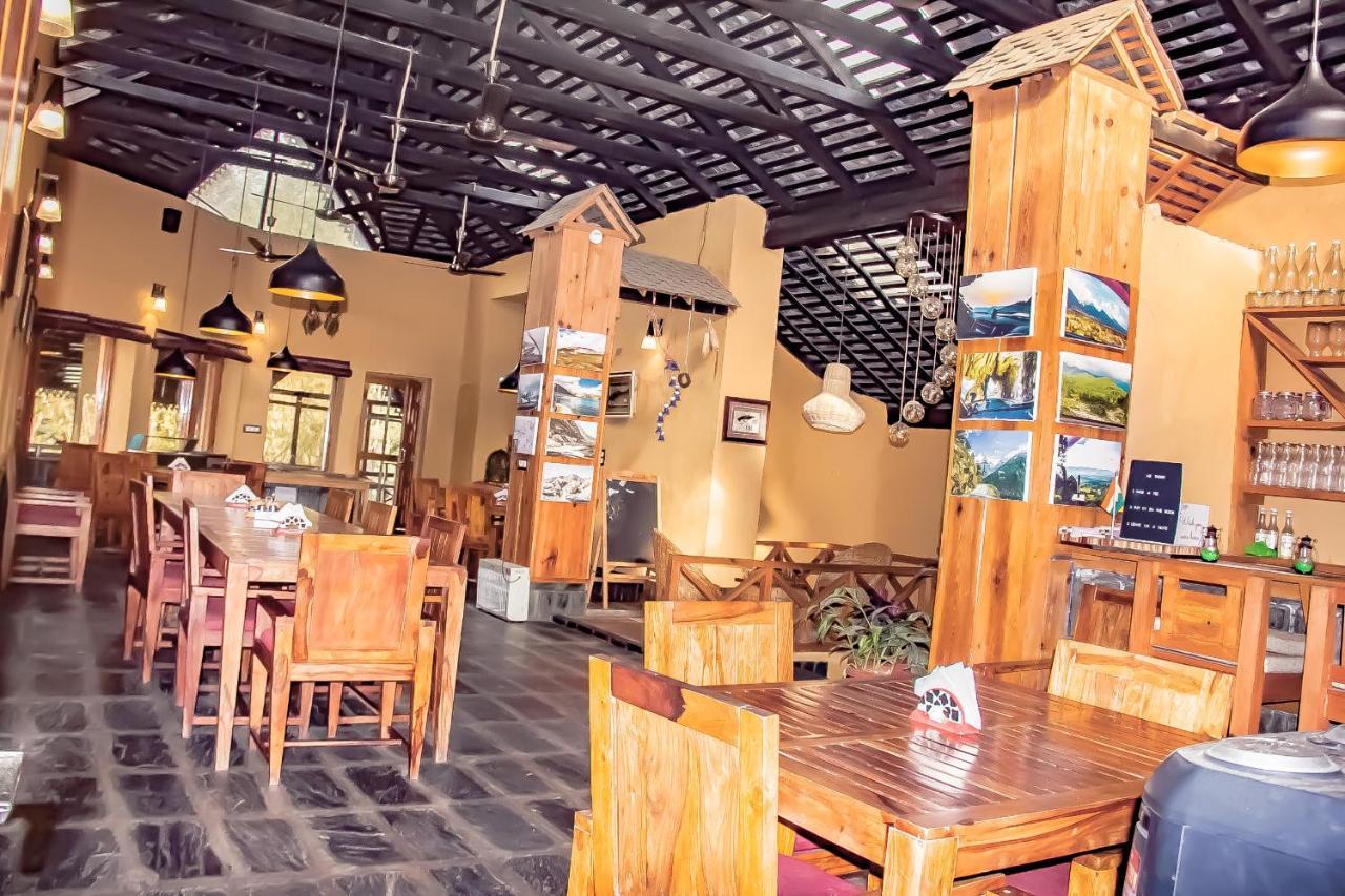 Prakriti Aalay - Riverside Mountain View Boutique Eco Resort Dharamszala Kültér fotó
