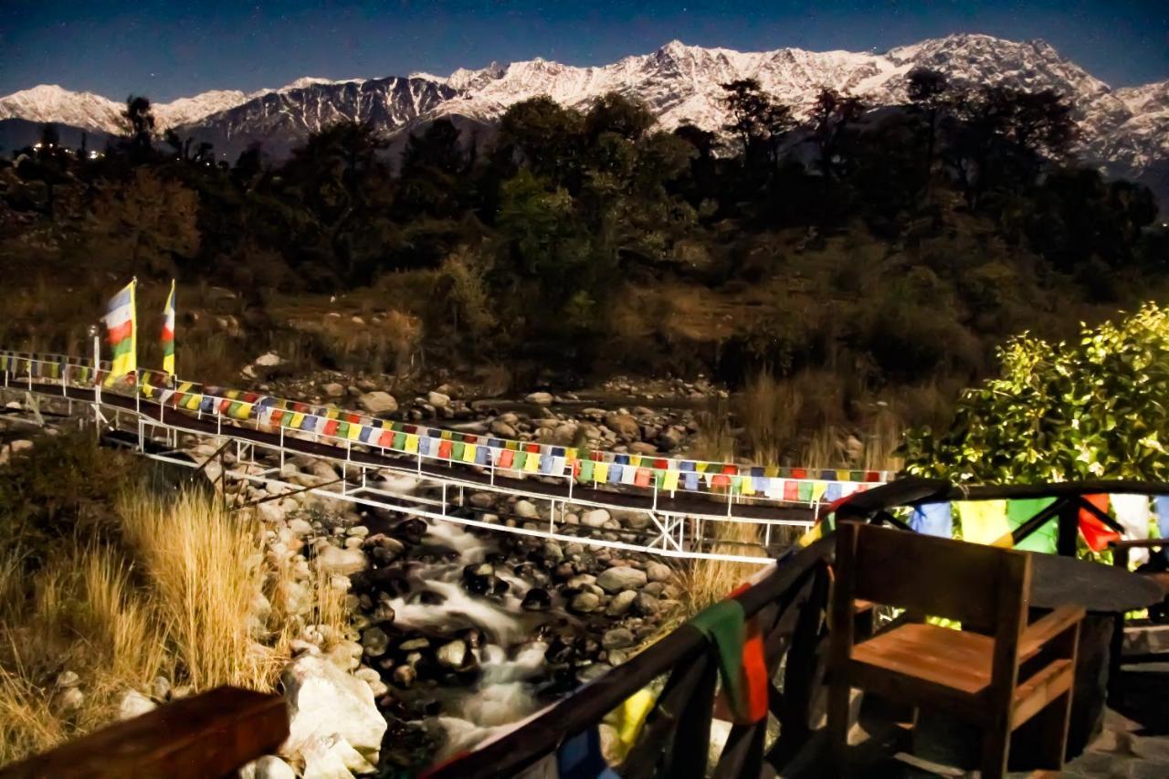 Prakriti Aalay - Riverside Mountain View Boutique Eco Resort Dharamszala Kültér fotó