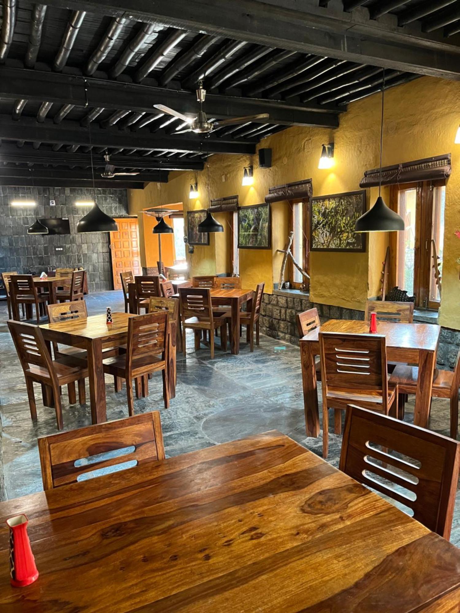 Prakriti Aalay - Riverside Mountain View Boutique Eco Resort Dharamszala Kültér fotó